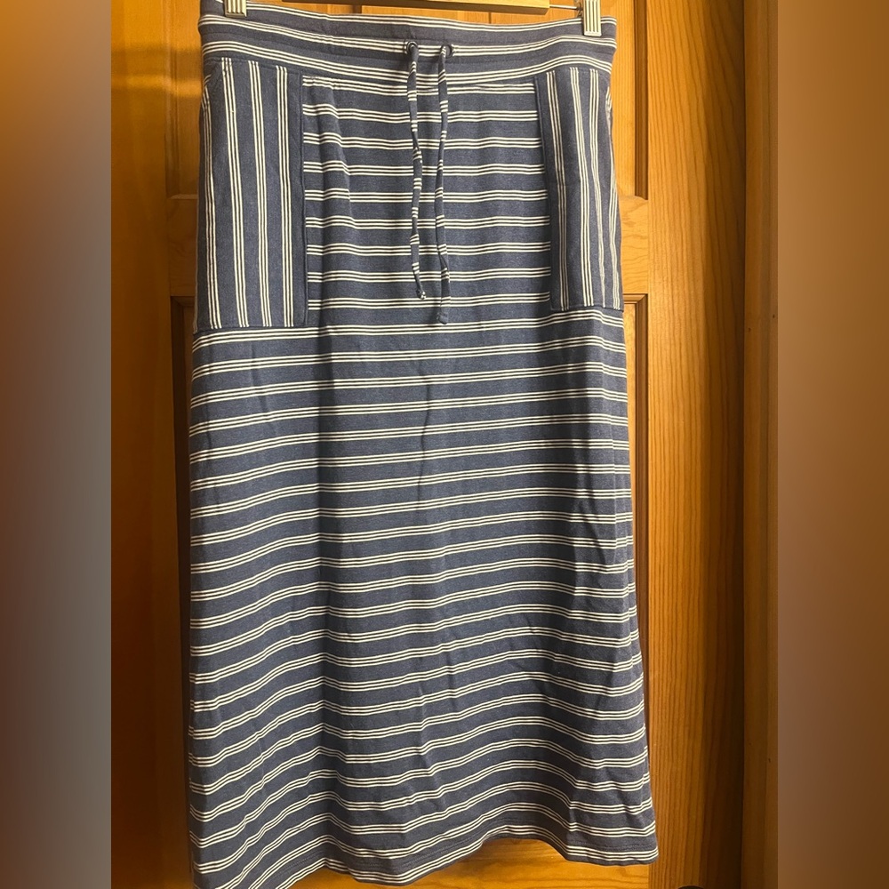 T by Talbots Maxi Skirt Women's PL Denim color & White Striped Stretch Pockets.